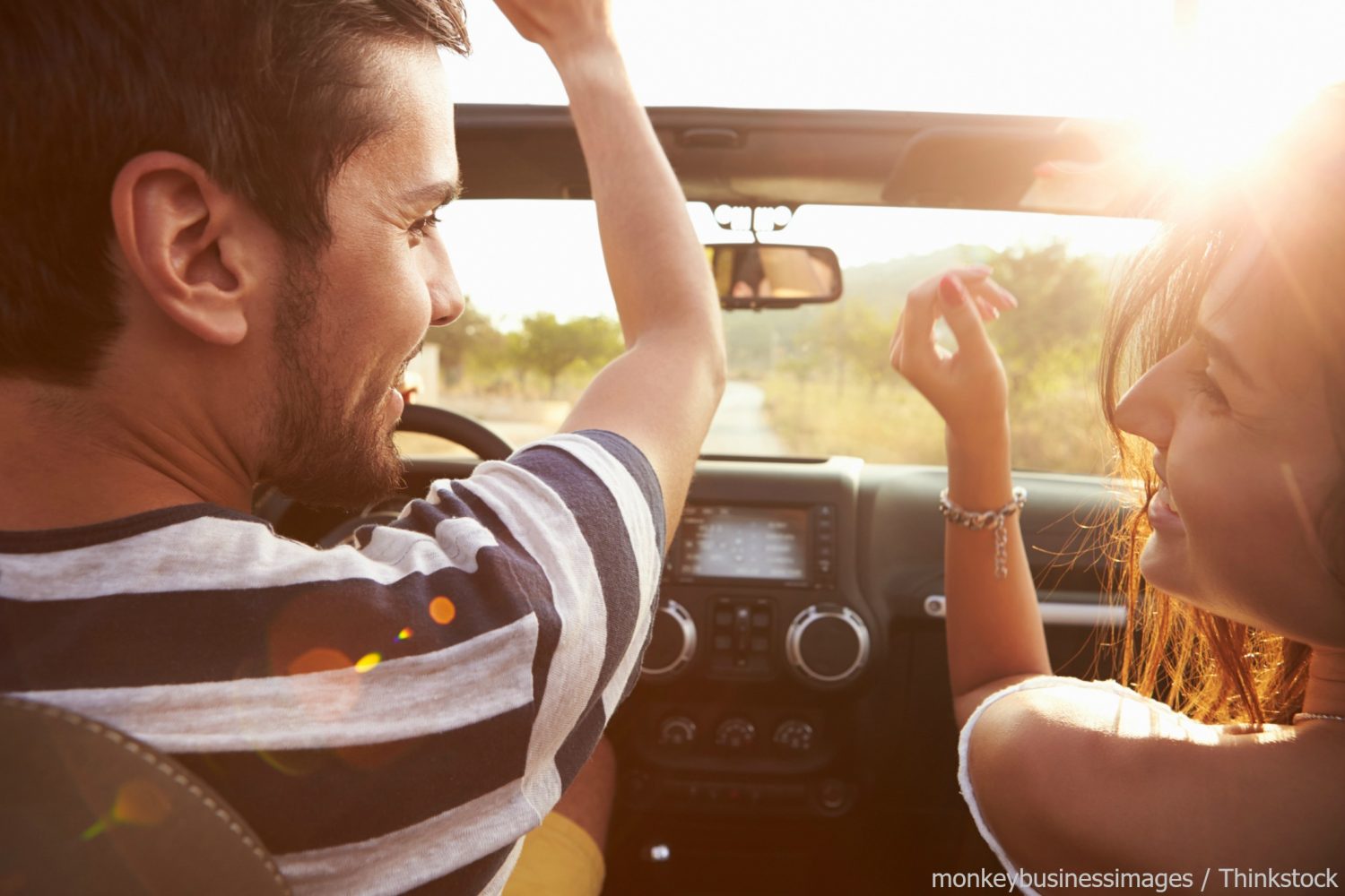 couple enjoying a Weekend Getaway near Cincinnati