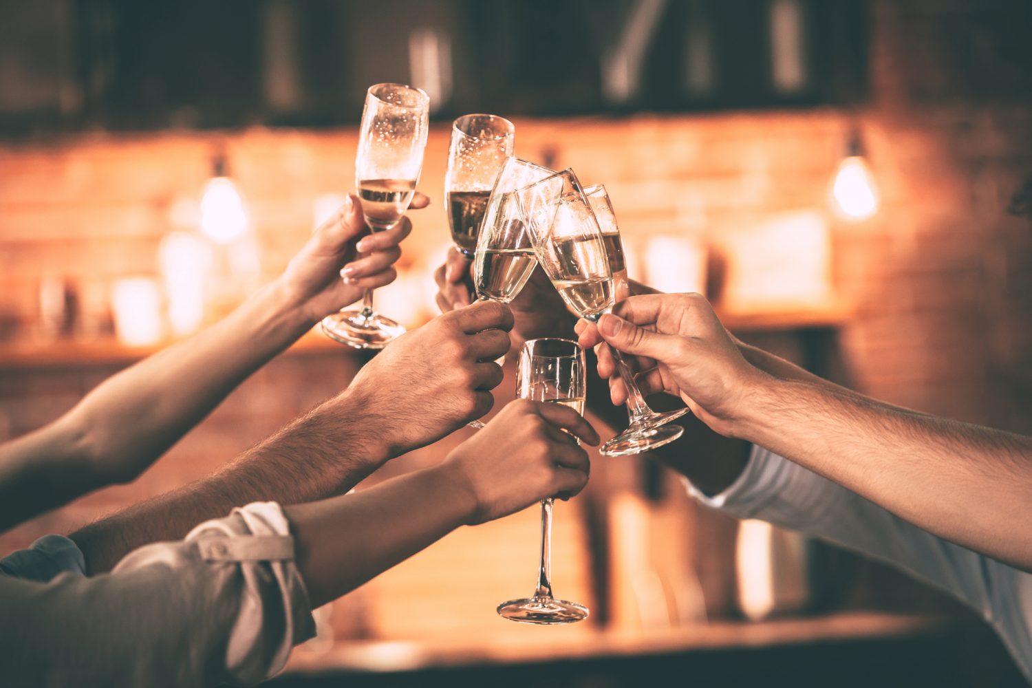 champagne toast during hocking hills new years eve in ohio